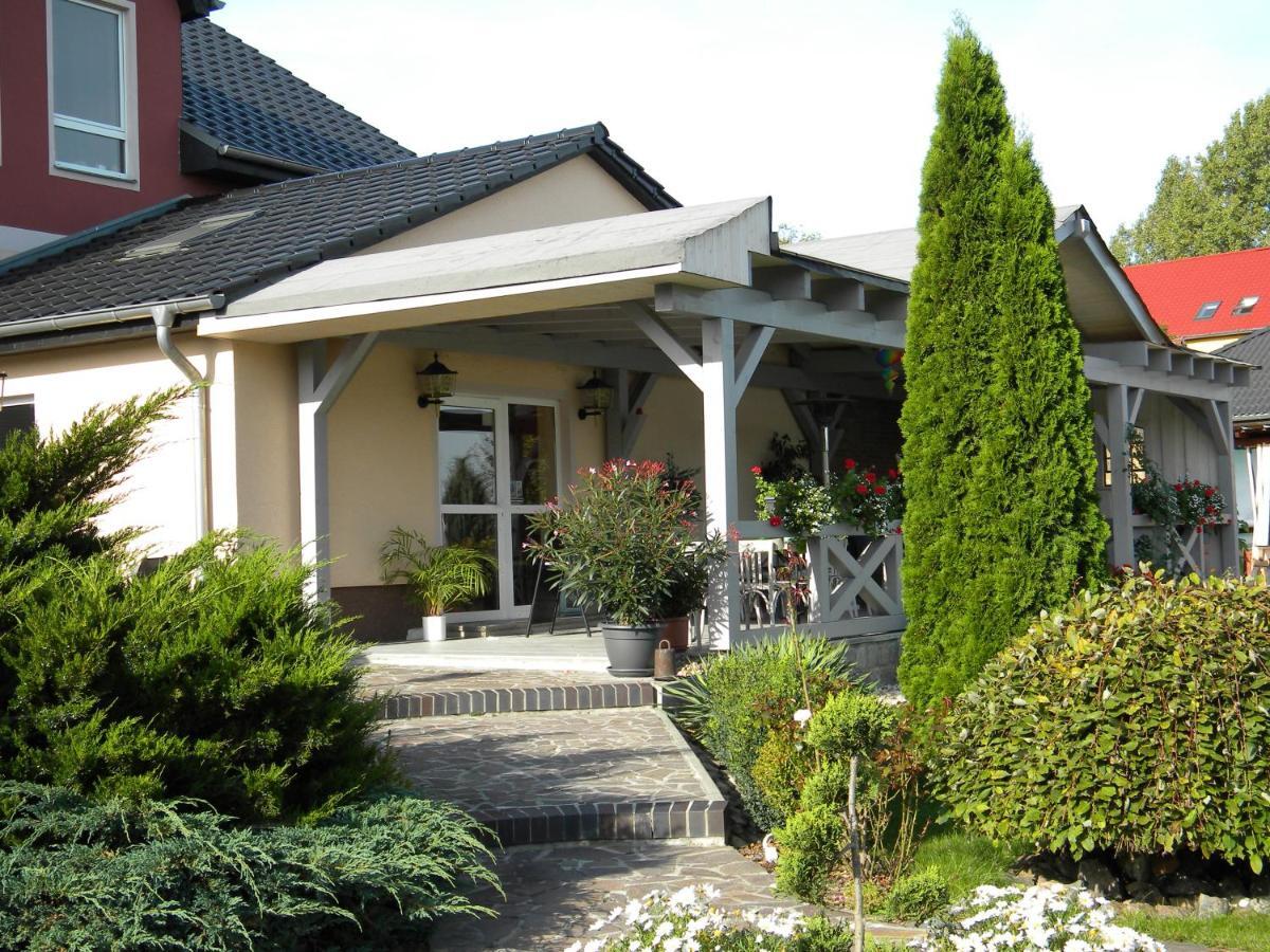 Gasthaus Ela Hotel Dahlewitz Zewnętrze zdjęcie
